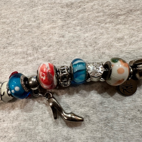 Joseph Noguchi Iris Beaded Charm Bracelet - Picture 4 of 5